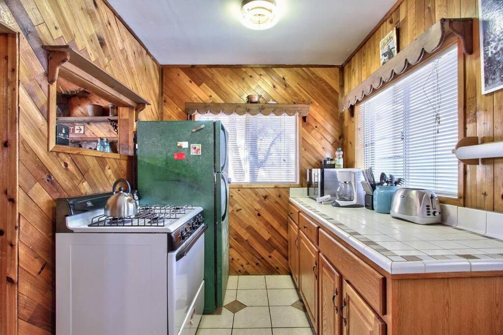 Los Osos Cozy Cabin With Private Spa And Bbq Villa Big Bear Lake Bagian luar foto
