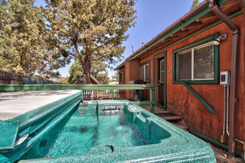 Los Osos Cozy Cabin With Private Spa And Bbq Villa Big Bear Lake Bagian luar foto